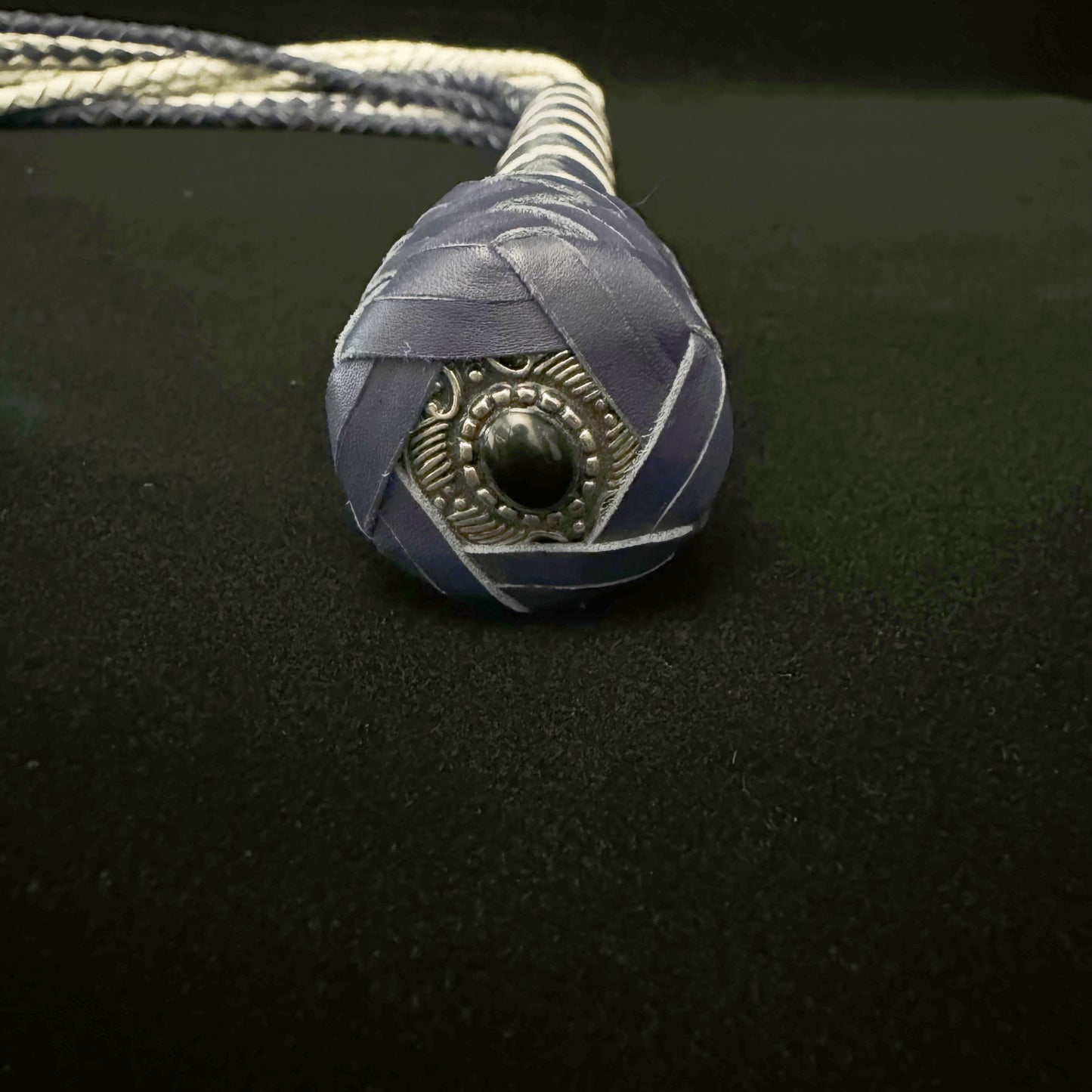 Frost's Kiss-Nine Tailed Flogger