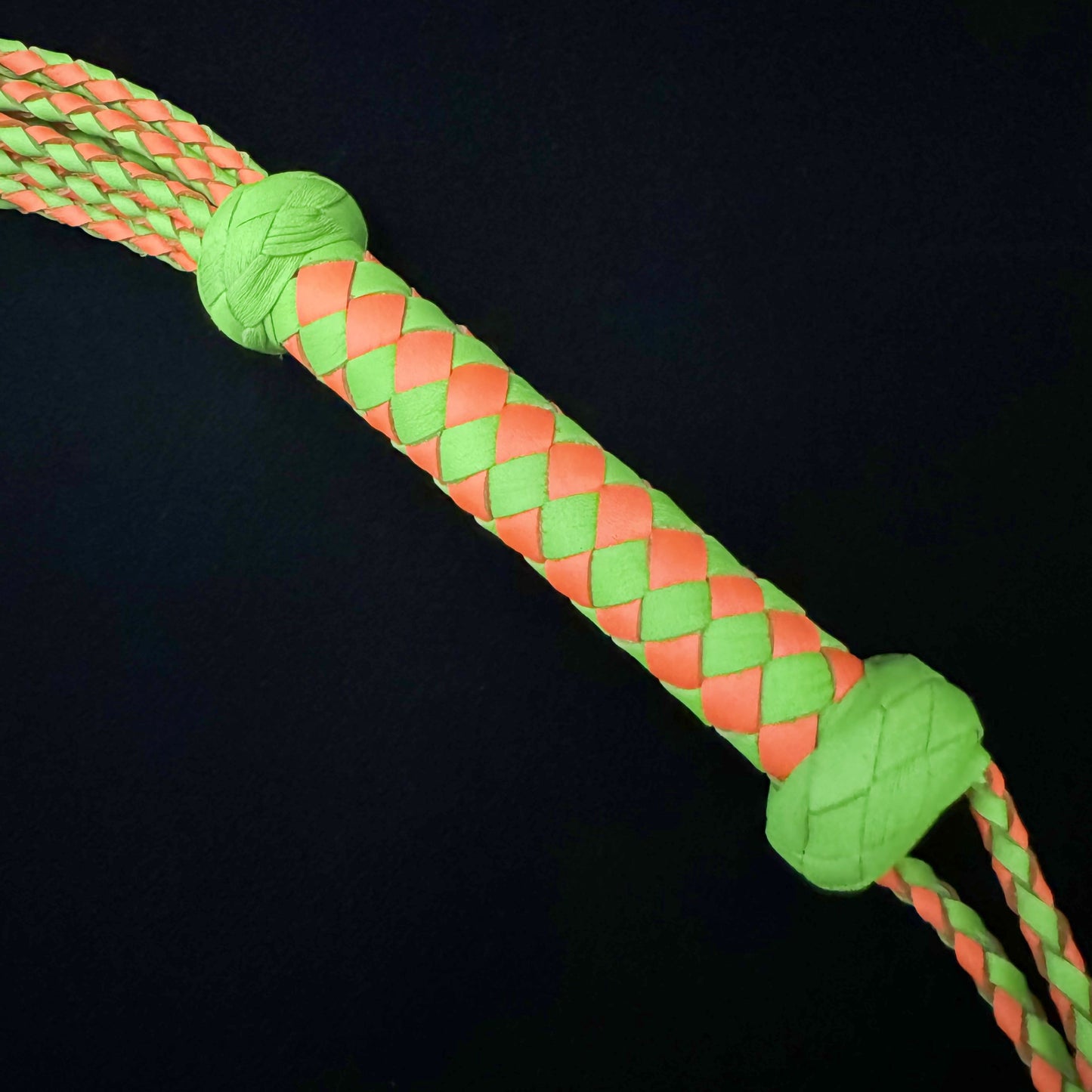 Citrus Viper-Nine Tailed Flogger