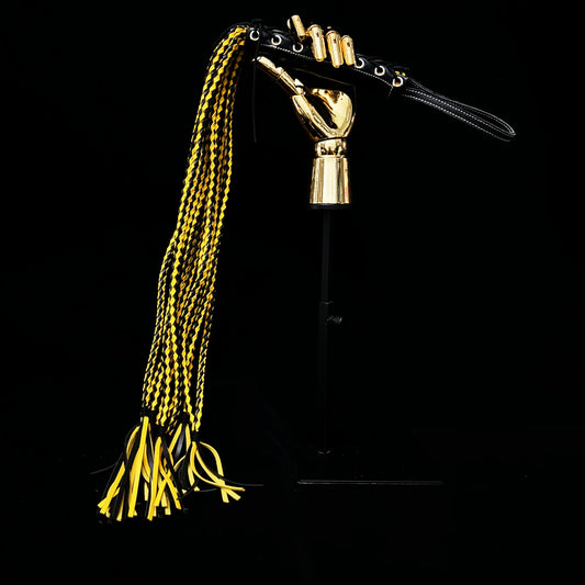Bumblebee-Twelve Tailed Flogger
