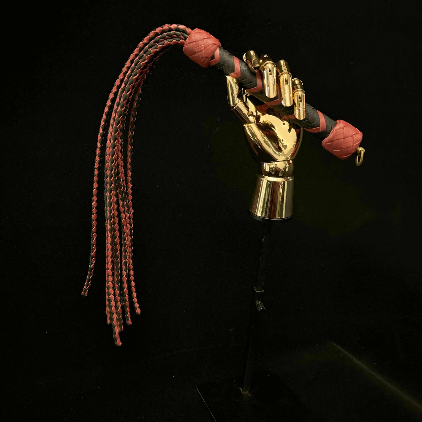 Black Rose-Nine Tailed Flogger