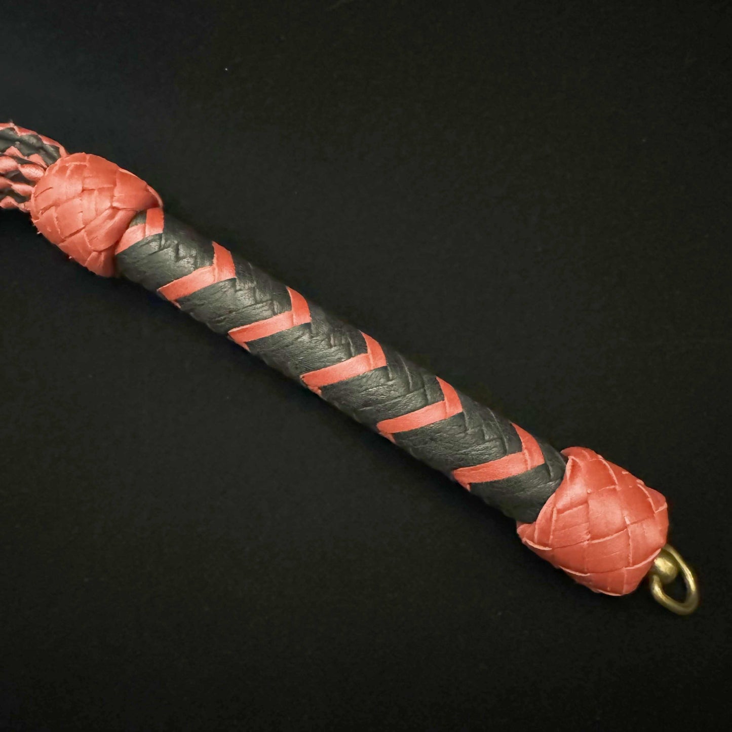 Black Rose-Nine Tailed Flogger