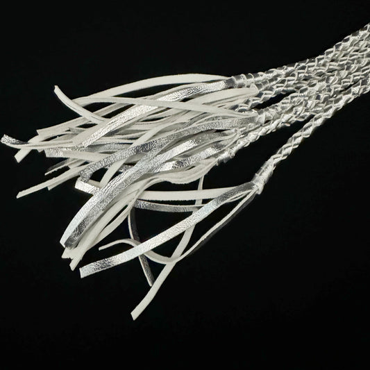 Argent Viper-Nine Tailed Flogger